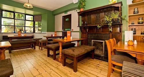 Yha Snowdon Pen-Y-Pass Hostel Llanberis Exterior photo
